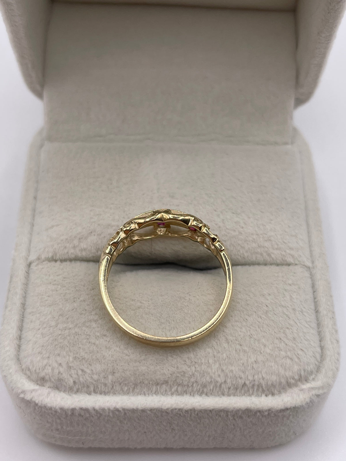 9ct gold ruby and diamond ring
