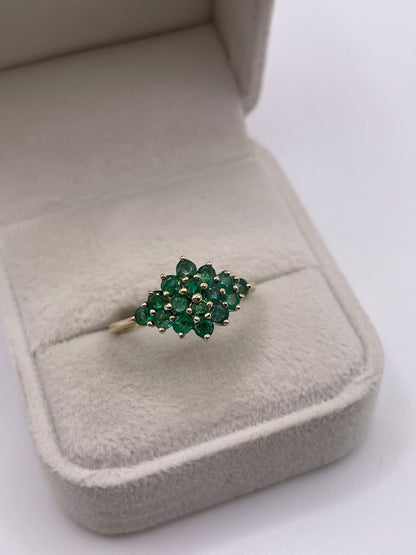 9ct gold emerald cluster ring