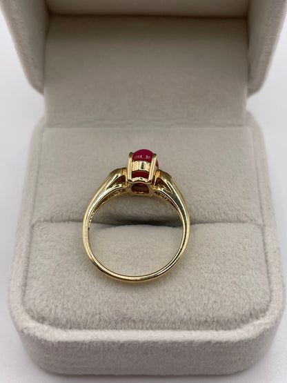 14ct gold cabochon gemstone and diamond ring