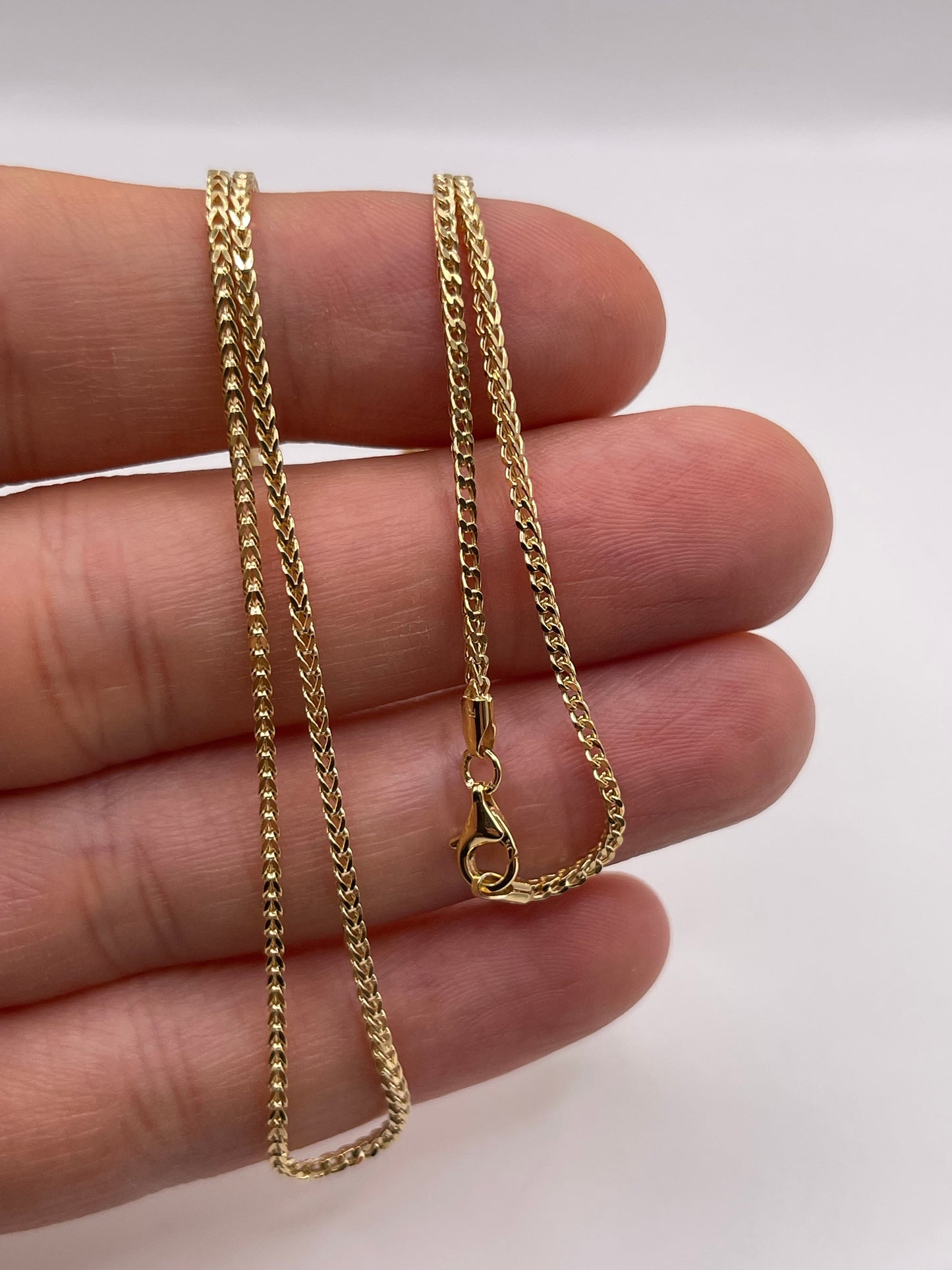 9ct gold chain 422