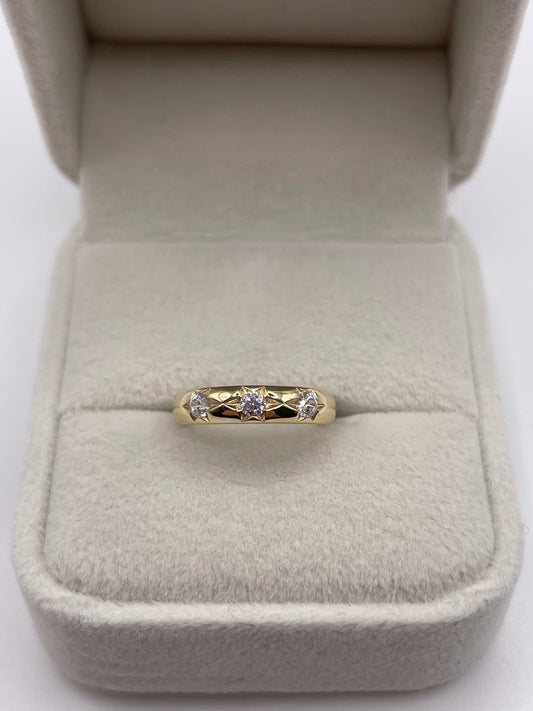 9ct gold cz gypsy ring