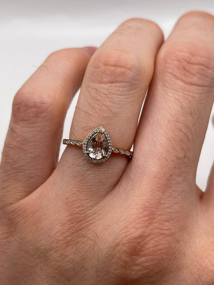 9ct rose gold morganite and diamond ring