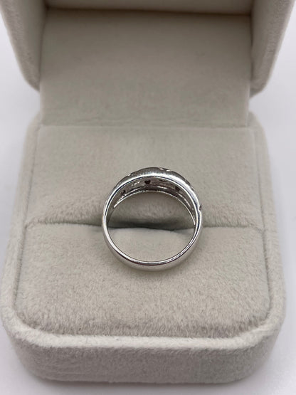 18ct white gold diamond cluster ring