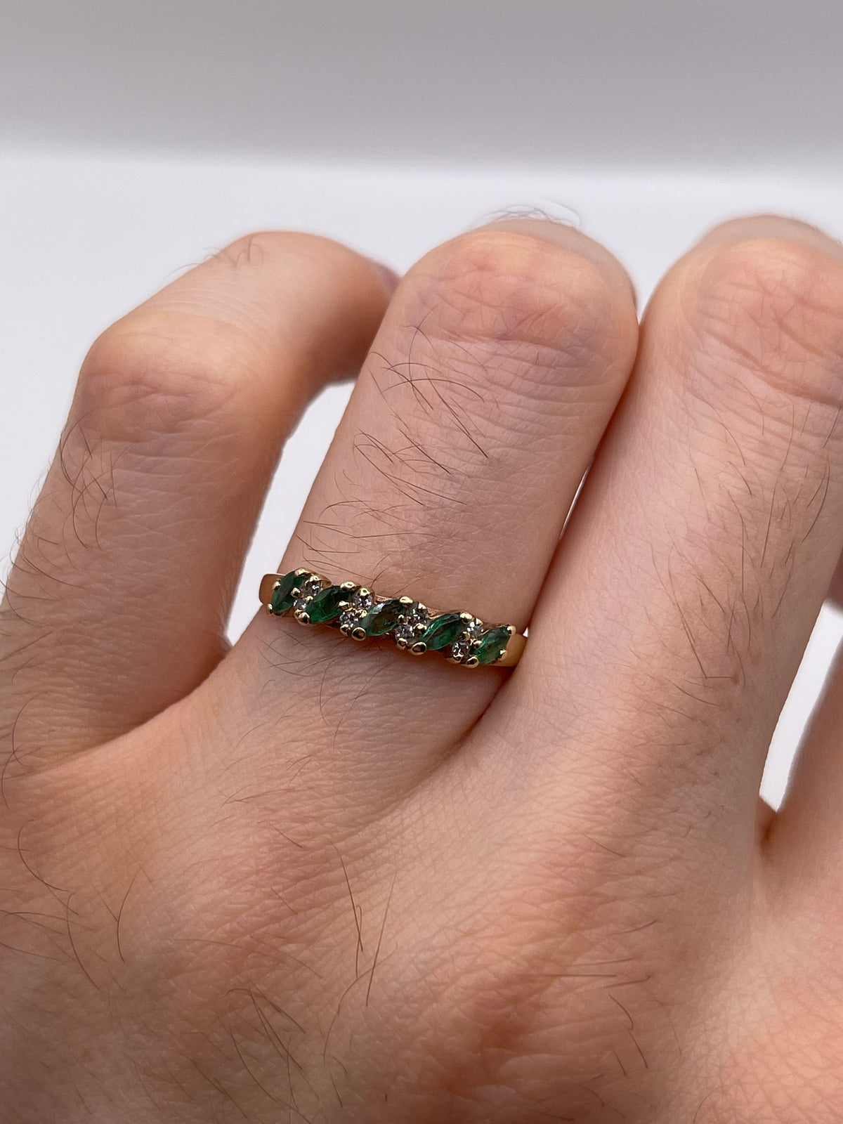 9ct gold emerald and diamond ring