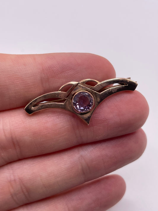 9ct rose gold amethyst brooch