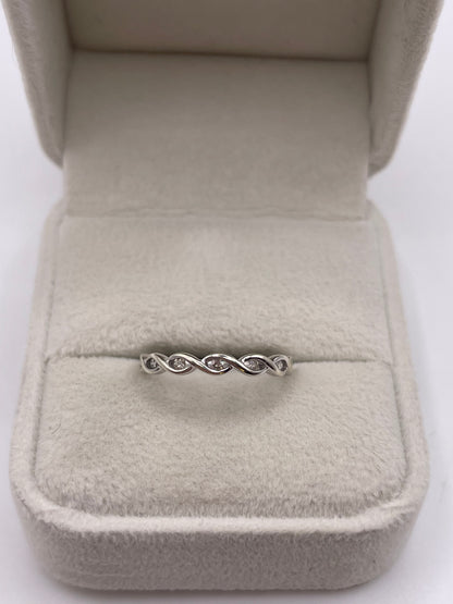 9ct white gold diamond ring