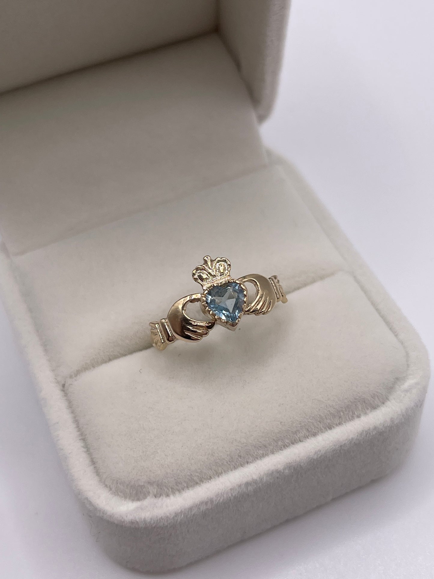 9ct gold topaz claddagh ring