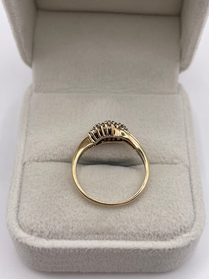 9ct gold sapphire and diamond ring