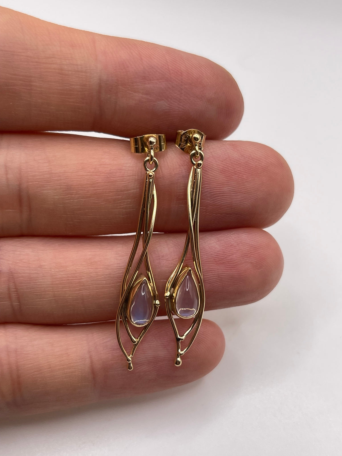 9ct gold moonstone earrings