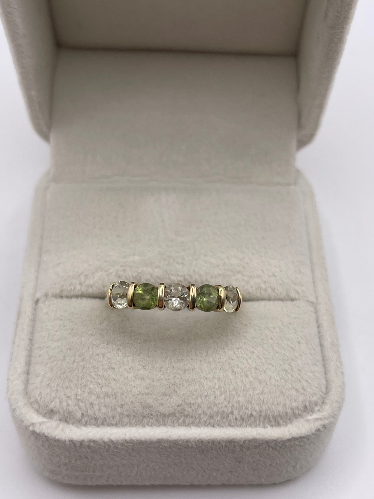 9ct gold quartz cluster ring