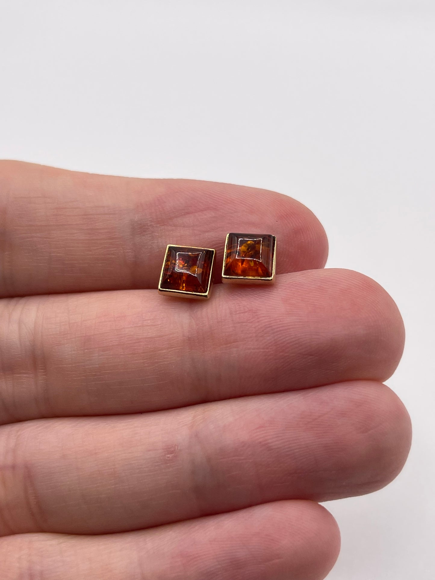9ct gold amber earrings