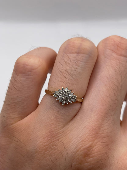 9ct gold diamond cluster ring