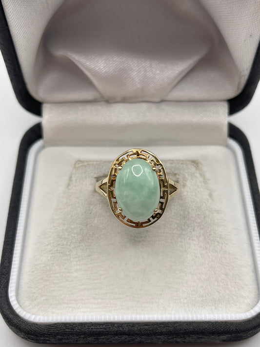9ct gold jade ring