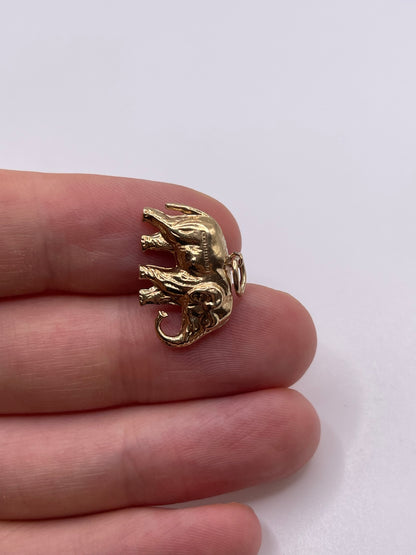 9ct gold elephant charm