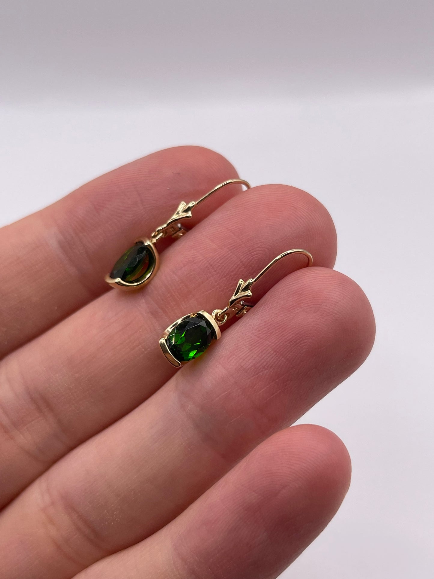 9ct gold diopside earrings