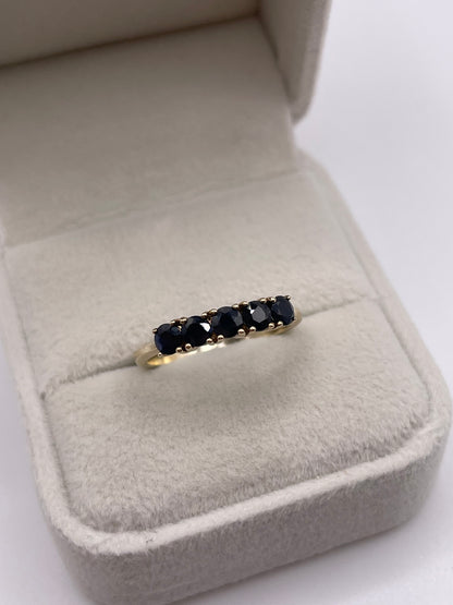 9ct gold sapphire ring