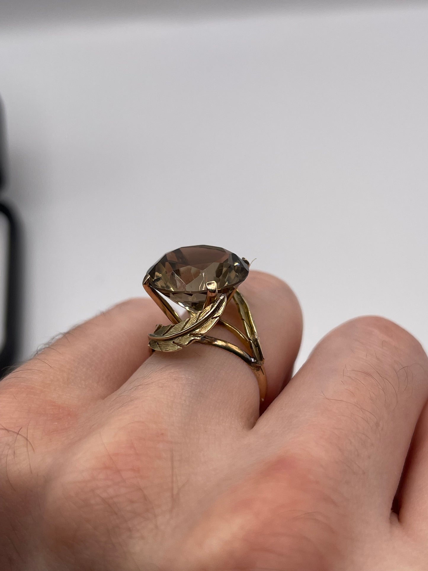 14ct gold Smokey quartz ring