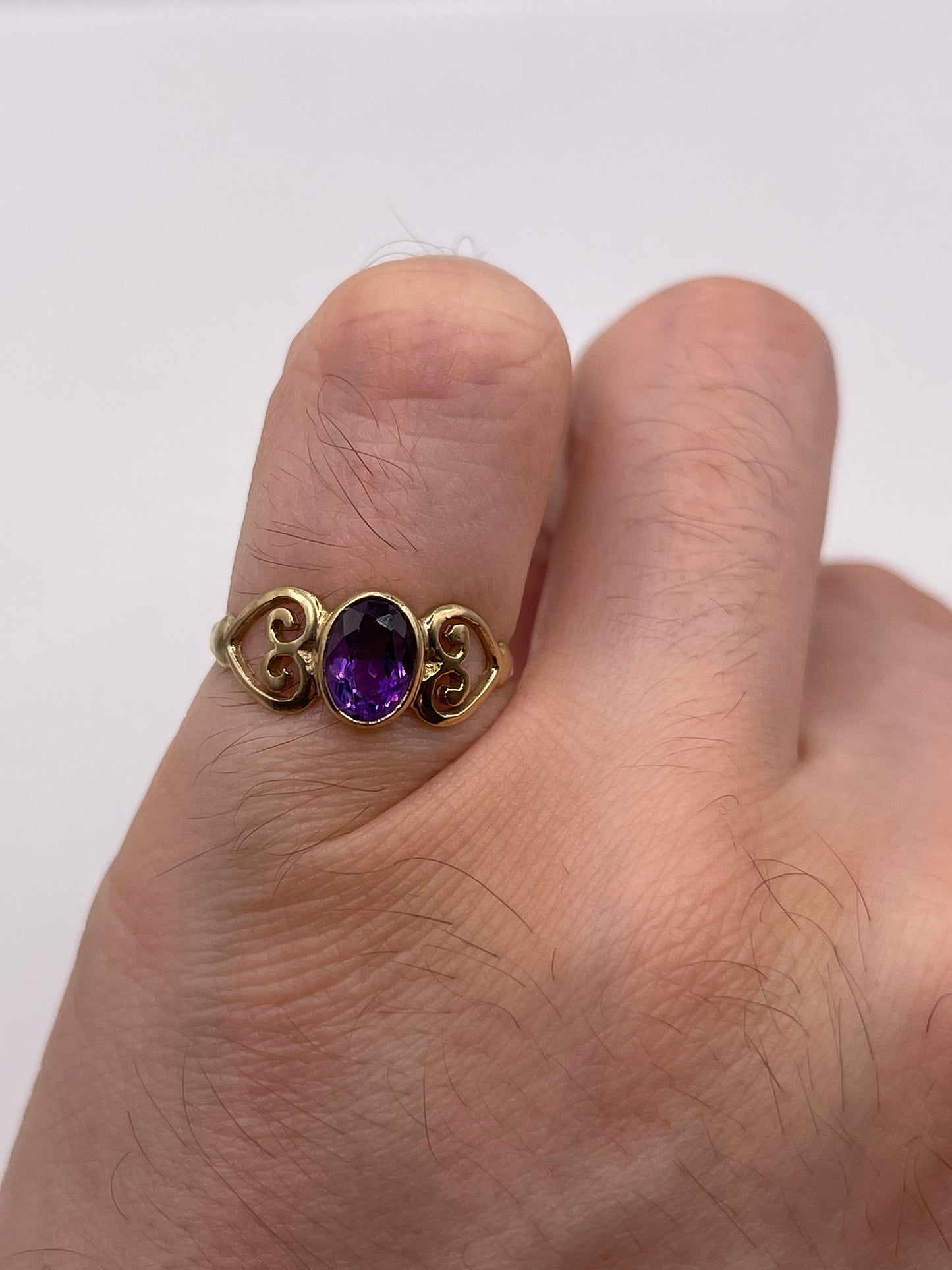 9ct gold amethyst ring