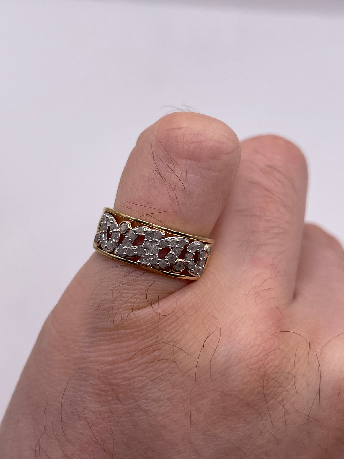 9ct gold diamond cluster ring