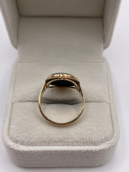 9ct gold black opal triplet ring