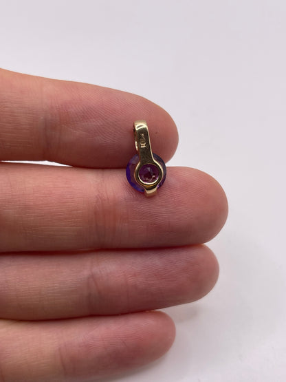 9ct gold amethyst pendant