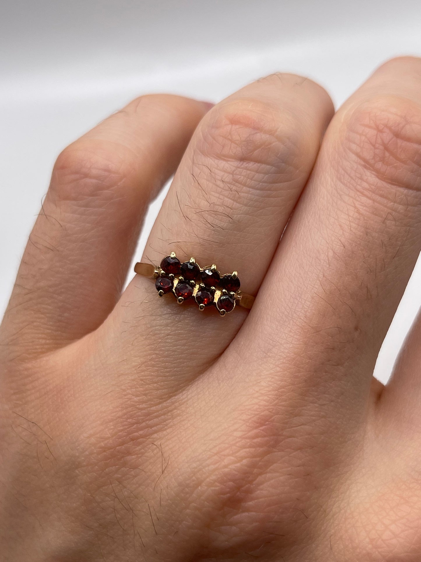 9ct gold garnet cluster ring