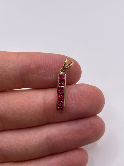 9ct gold spinel pendant