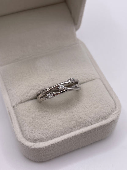 9ct white gold diamond ring