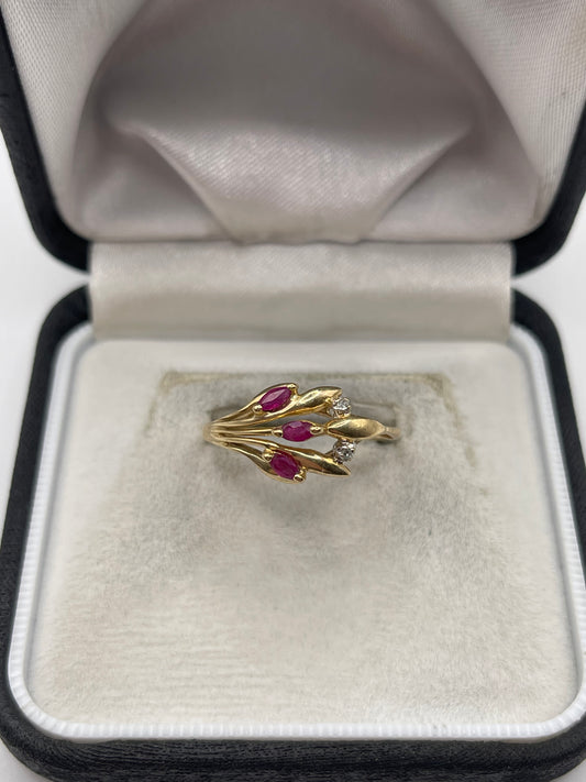 9ct gold ruby and diamond ring