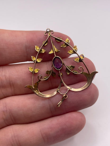 Antique 9ct gold amethyst and pearl pendant