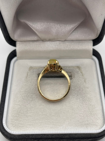 14ct gold opal and diamond ring