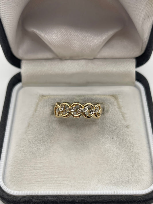 9ct gold diamond link ring
