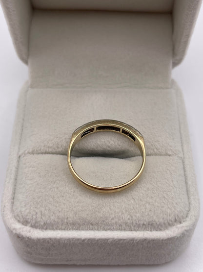 9ct gold diamond ring