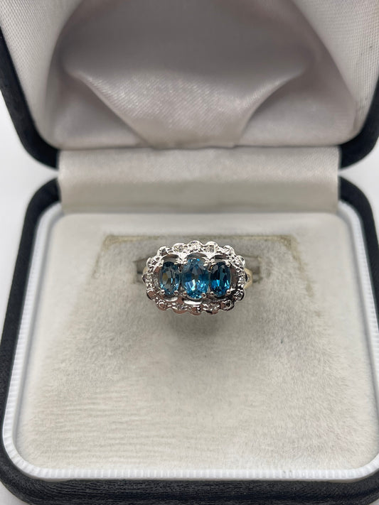 9ct gold topaz and diamond ring