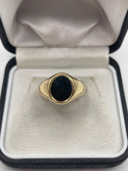 Heavy 9ct gold bloodstone signet ring