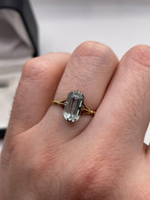 Load image into Gallery viewer, 18ct gold aquamarine ring
