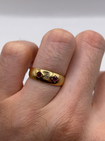 18ct gold ruby and diamond gypsy ring