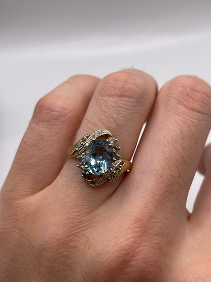 9ct gold blue topaz and diamond ring