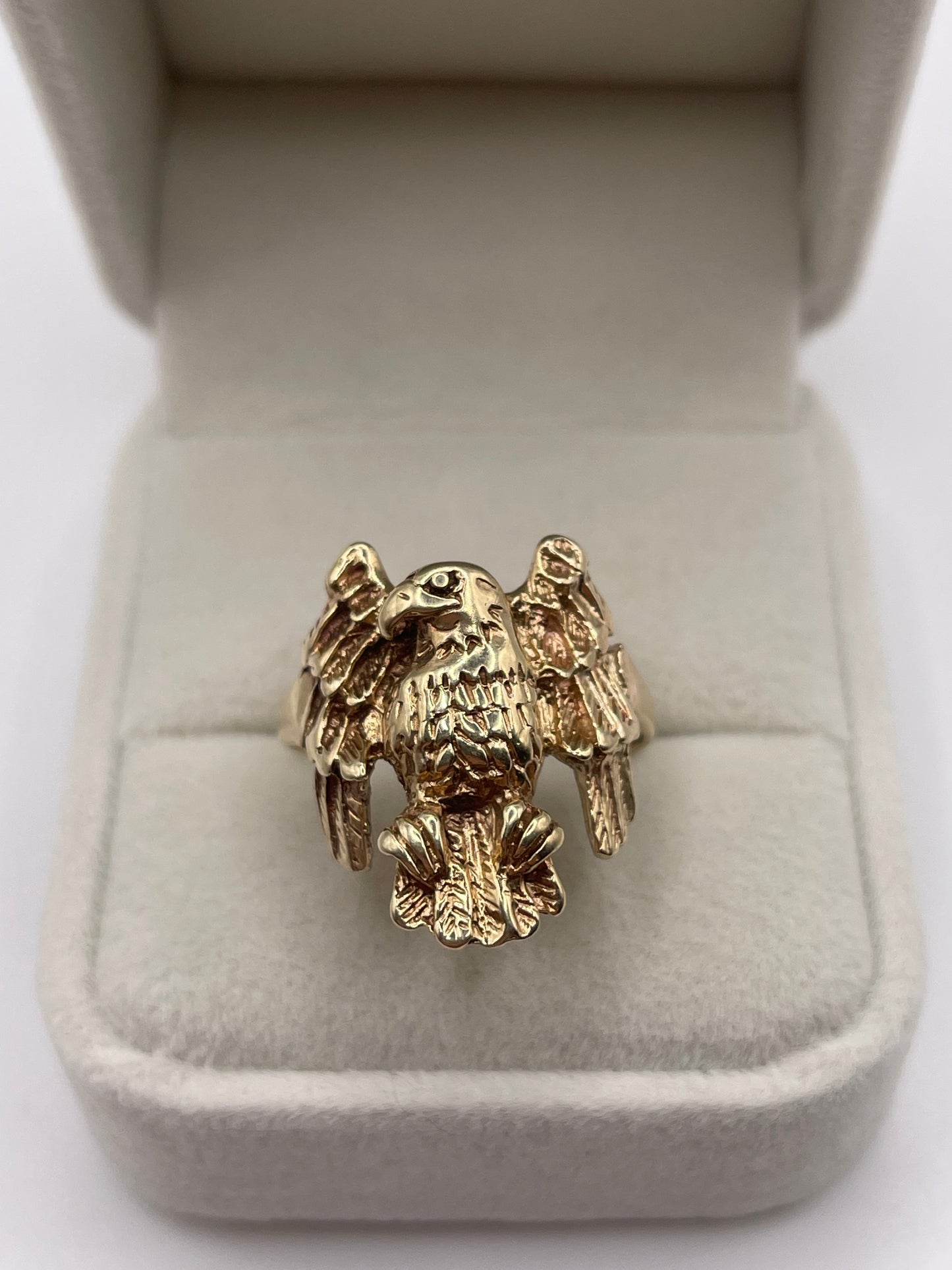 9ct gold eagle ring
