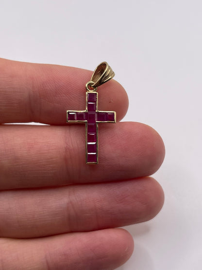 9ct gold ruby cross pendant