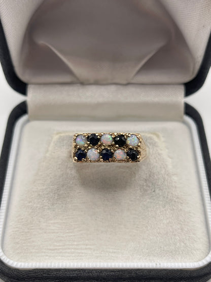 9ct gold sapphire and opal ring