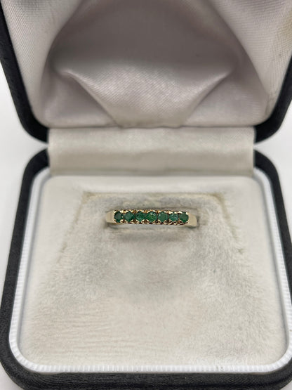 9ct gold emerald ring