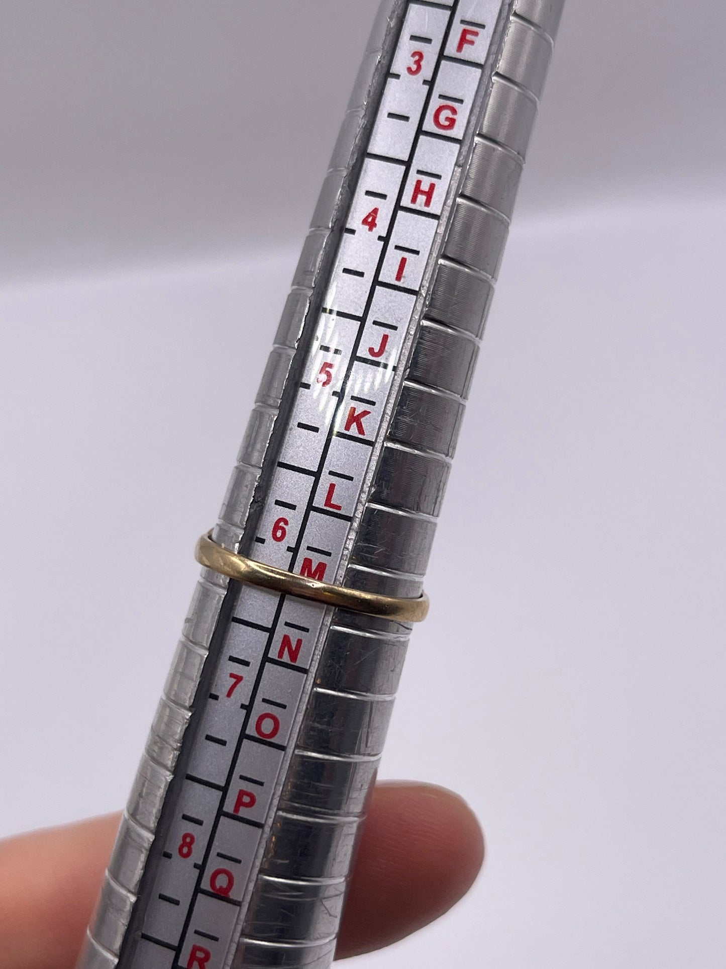 9ct gold amethyst ring