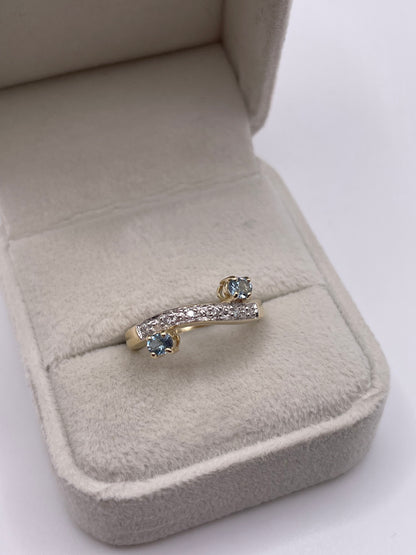 9ct gold topaz and diamond ring