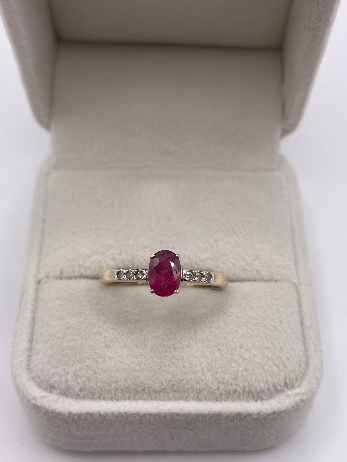 9ct gold ruby and zircon ring