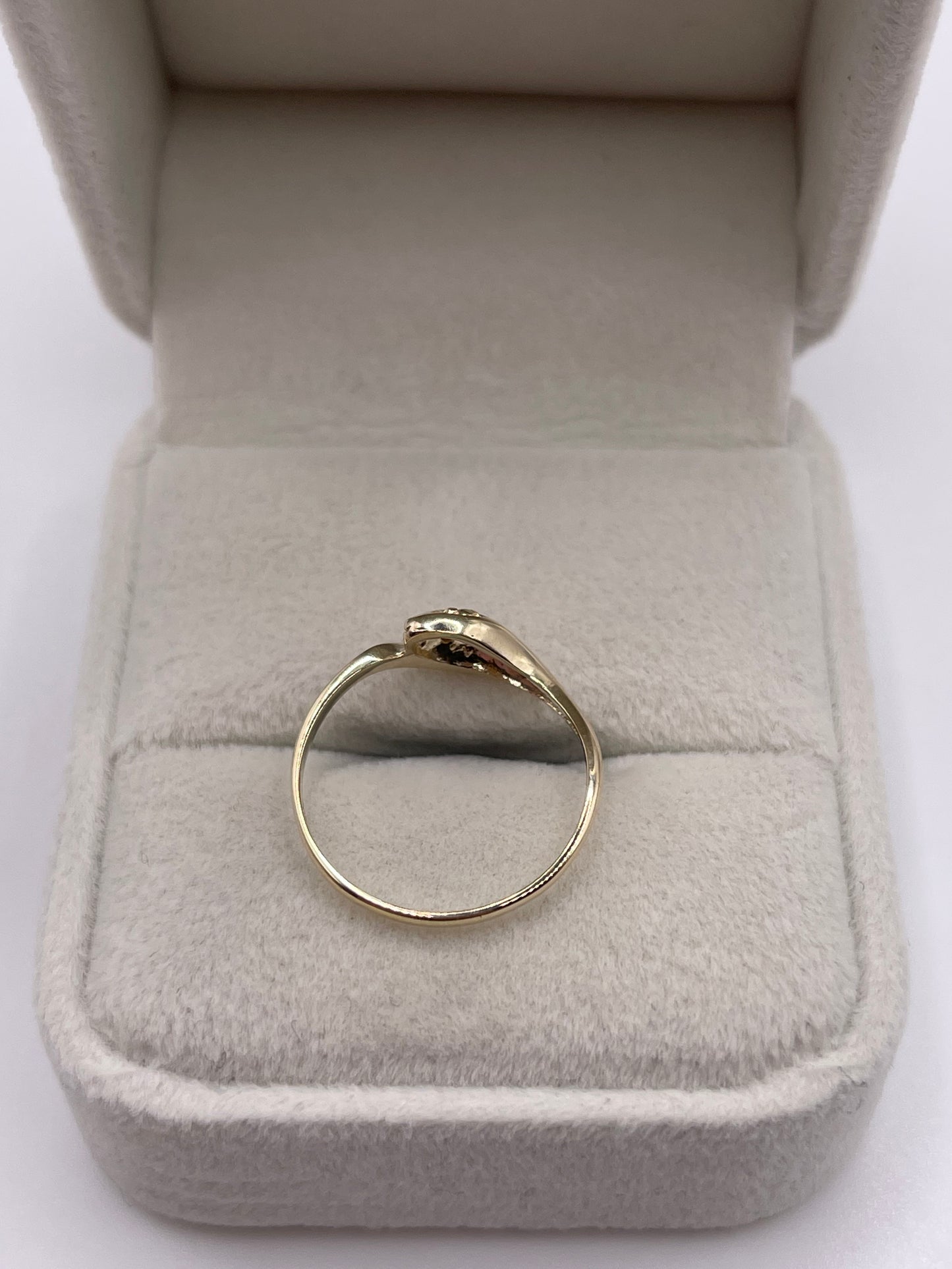 9ct gold snake ring