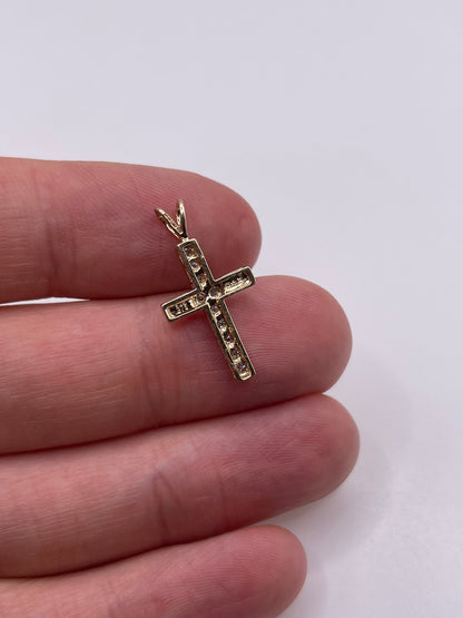 9ct gold diamond cross pendant