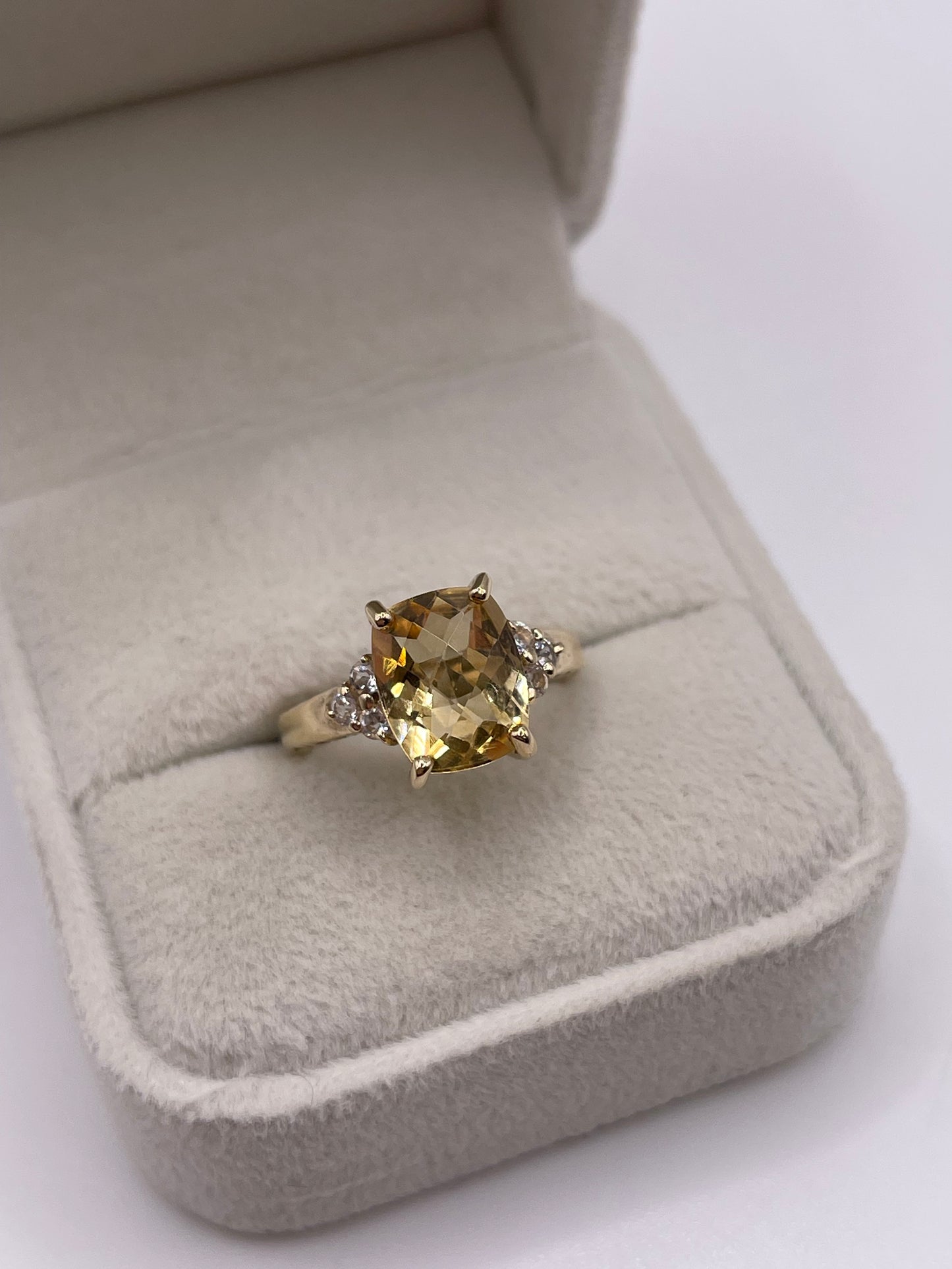 9ct gold citrine and zircon ring
