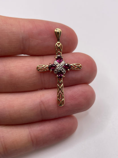 9ct gold garnet and diamond cross pendant