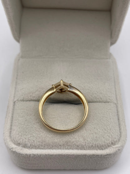 9ct gold diamond ring